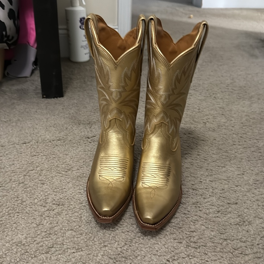 Tecovas Sadie cowboy Boots size 7 1/2 Gold